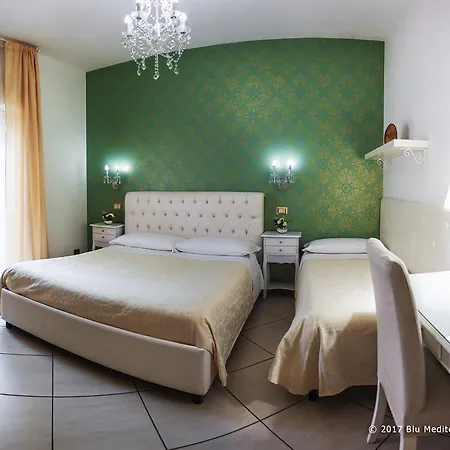Blu Mediterraneo Bed & Breakfast 2*